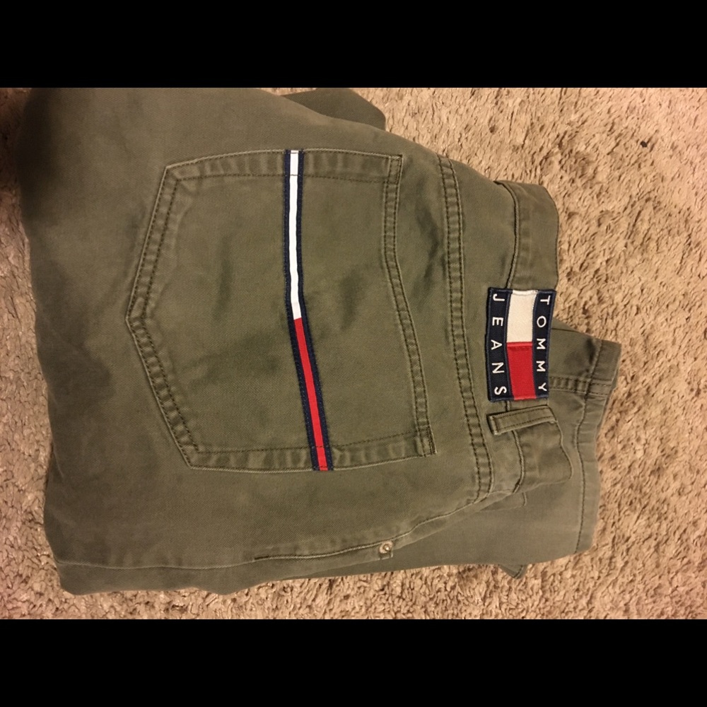 Vintage 90s baggy hilfiger jeans